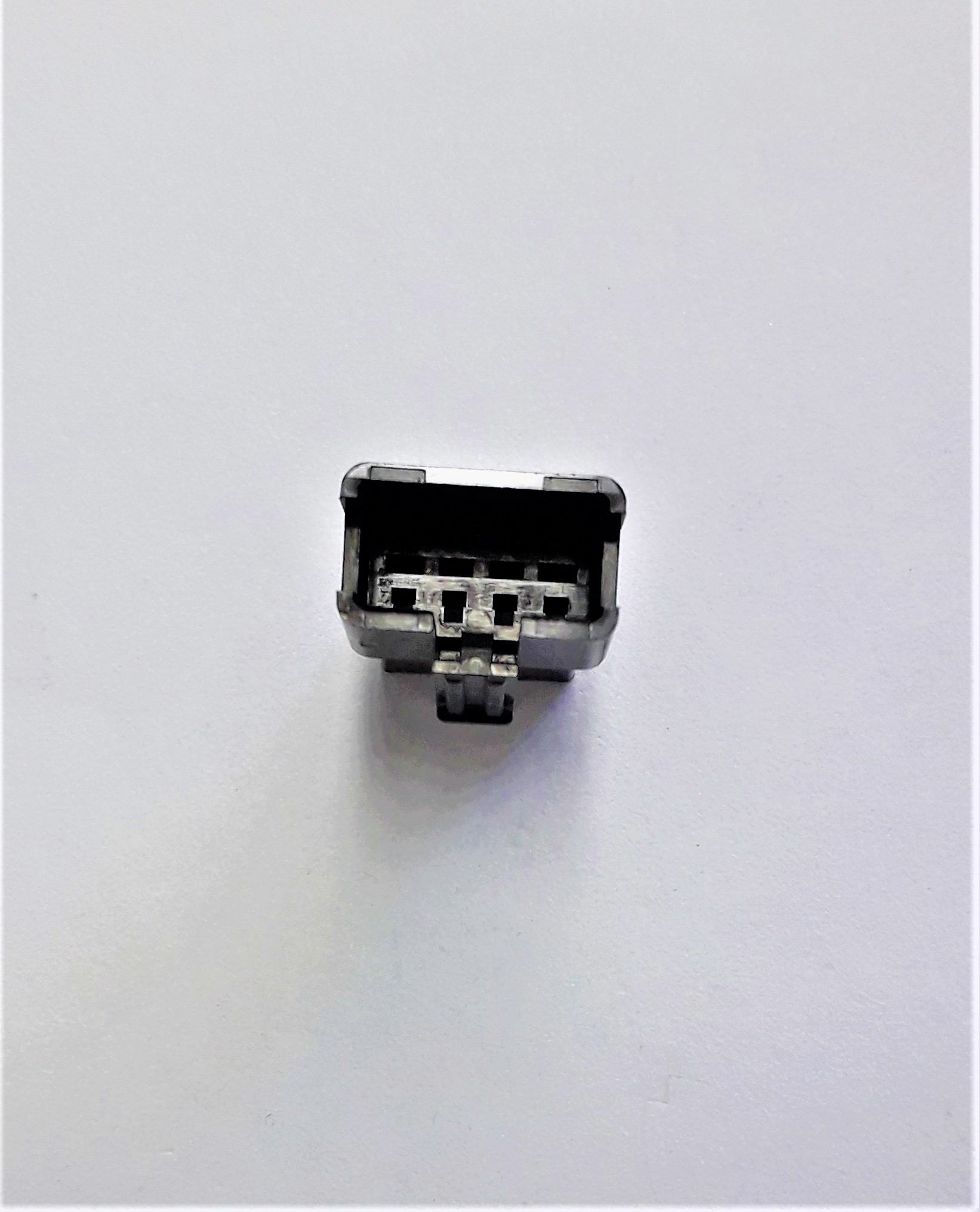 JST 제이에스티 커넥터 SMR-04V-B